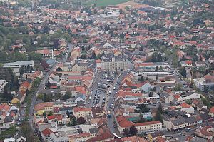 Luftbild vom Mistelbacher Hauptplatz